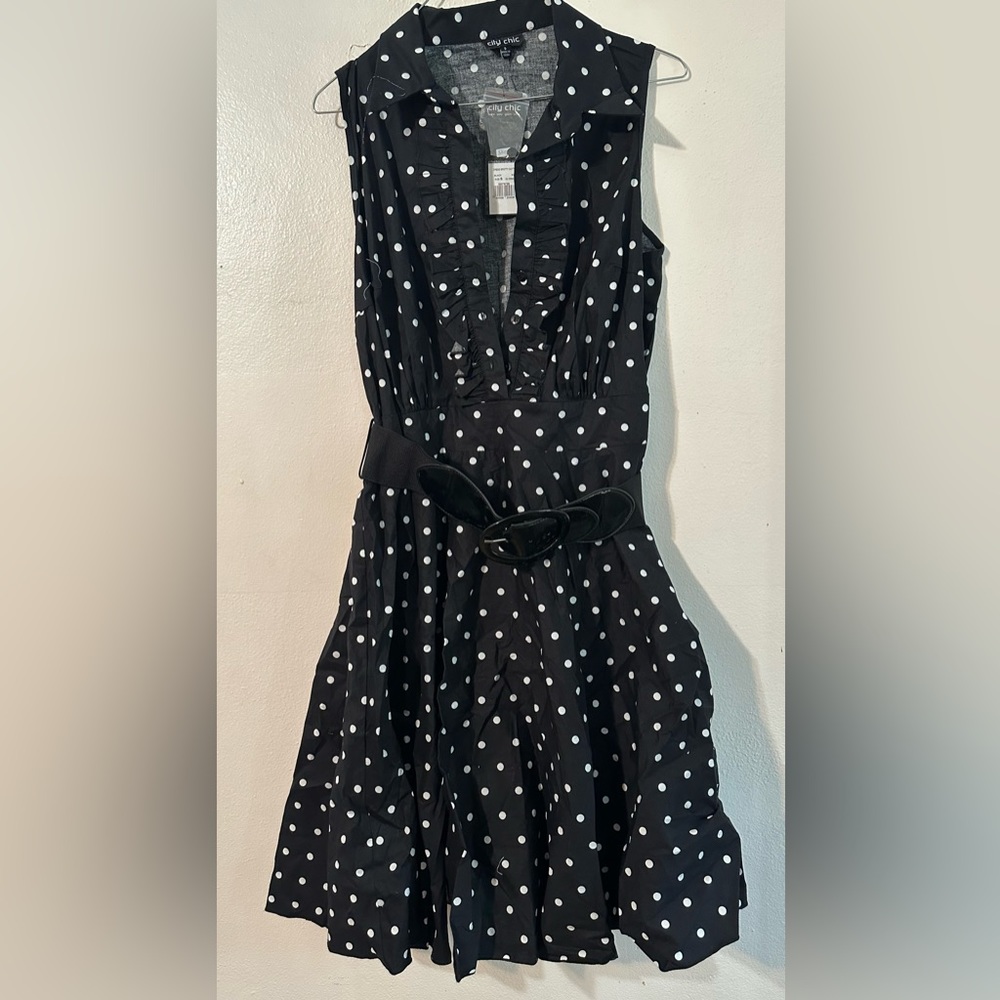 City Chic NWT Spotty Dotty Dress, A-Line Ruffles Black Polka Dot, Size S (16)